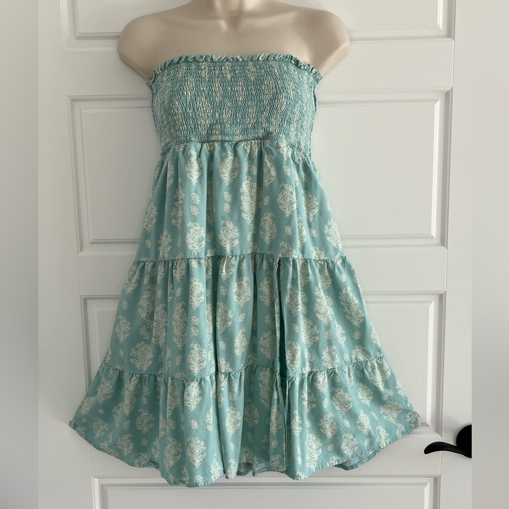 True Craft Sleeveless Smocked Tiered Cottagecore Floral Mini Dress Size Small